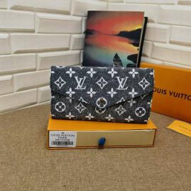 Picture of LV Wallets _SKUfw132894203fw